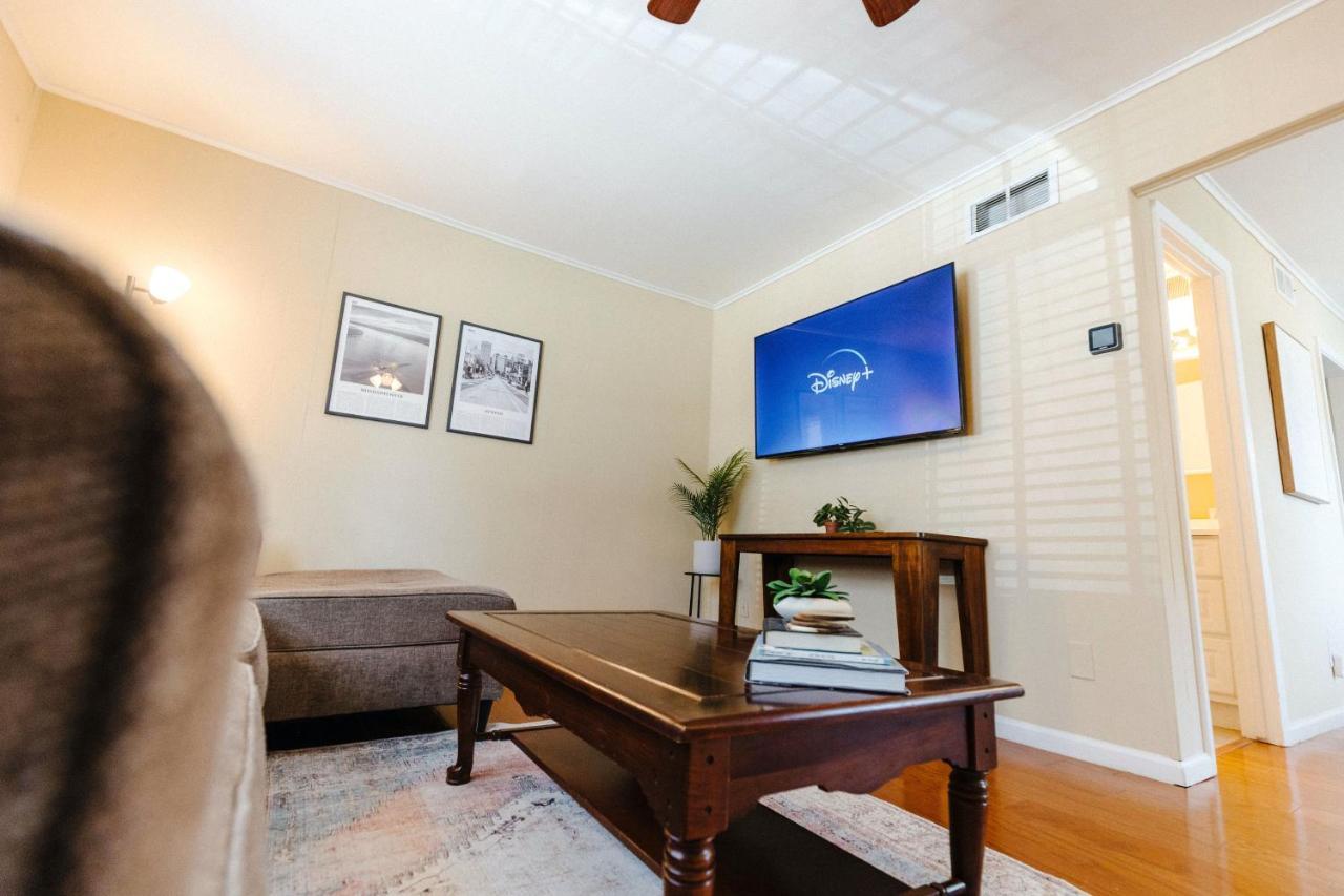 Centrally Located 3Br Overton Square Fast Wifi Free Parking Yes Pets Memphis Luaran gambar